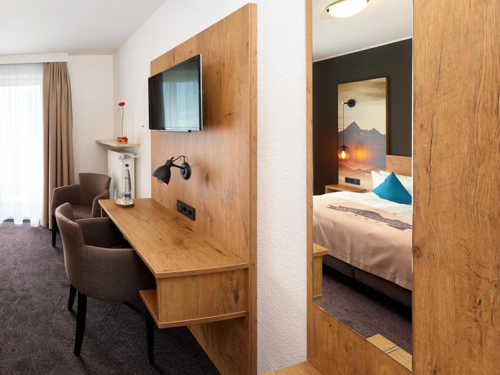 Hotel Hanauerlehen - Ruhige & Zentrale Top-Lage - Mit Schwimmbad, Sauna, Parkplaetze & Cafe - Bayerischer Familienbetrieb Schönau am Königssee 외부 사진